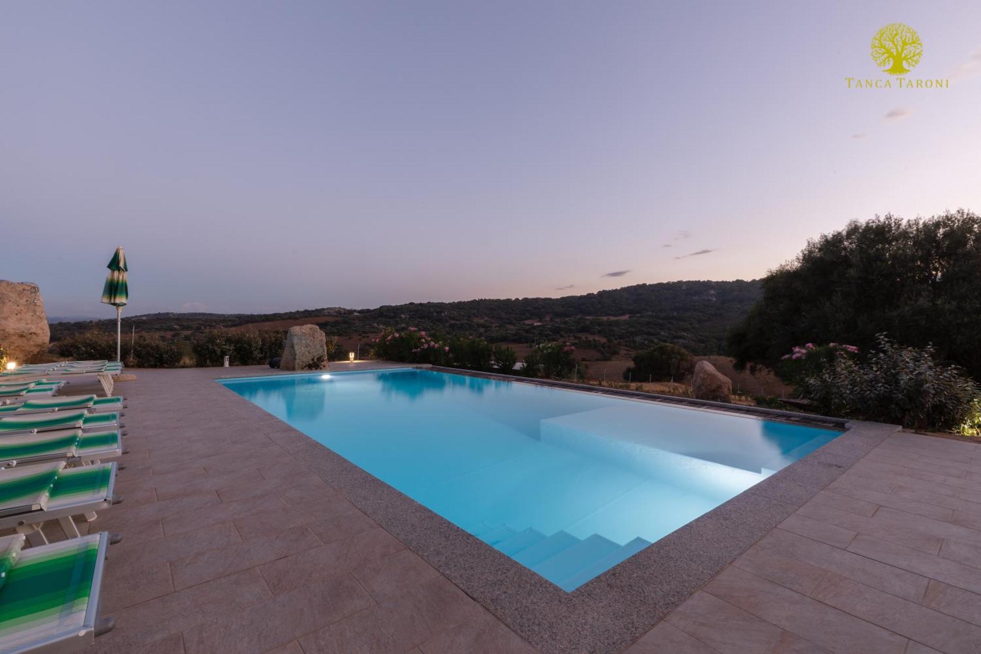 Agriturismo Bed And Breakfast Tanca Taroni Telti Εξωτερικό φωτογραφία
