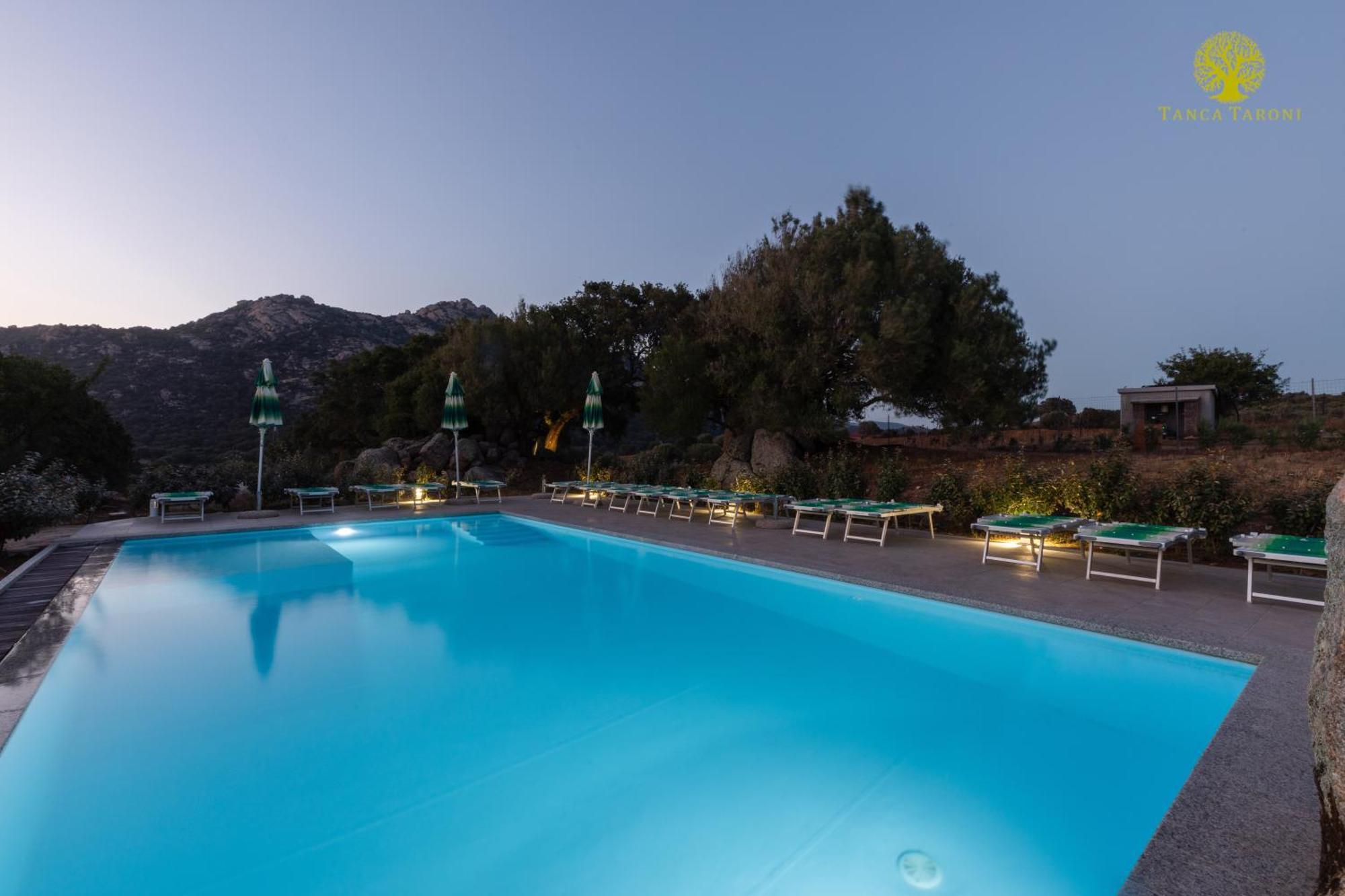 Agriturismo Bed And Breakfast Tanca Taroni Telti Εξωτερικό φωτογραφία