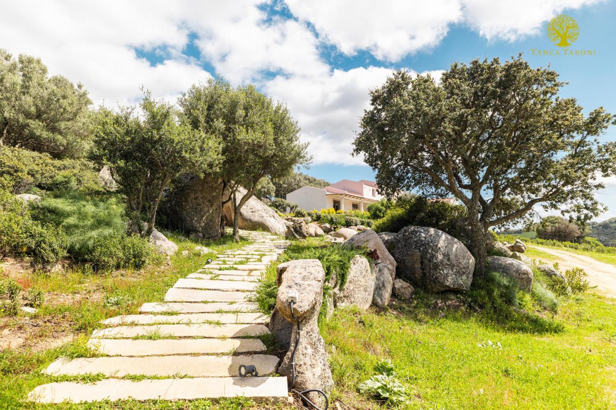 Agriturismo Bed And Breakfast Tanca Taroni Telti Εξωτερικό φωτογραφία
